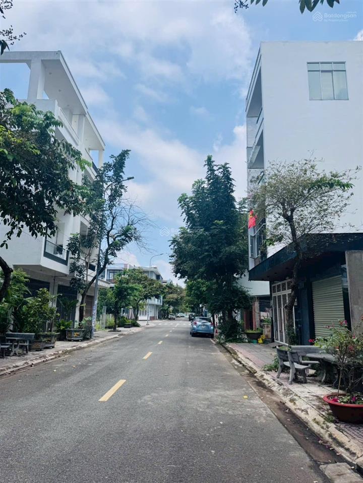 Bán lô đất memory tp bà rịa mặt tiền đường lê thị bạch vân gần ngã tư phạm ngọc thạch.
