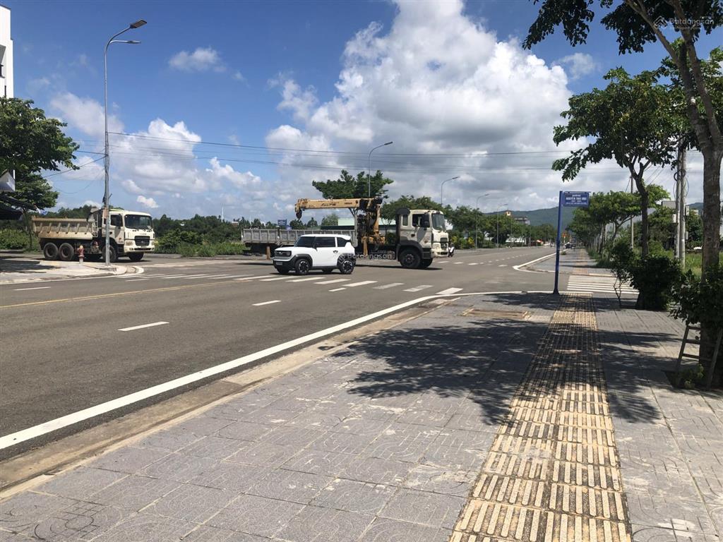 Bán lô đất mặt tiền đường hoàng hoa thám, phường tam long, tphcm. giá 3tỷ800 p. long tâm, tp bà rịa