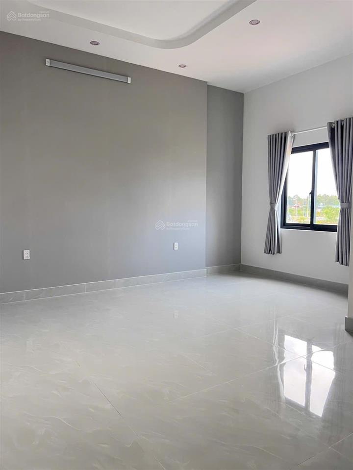 Bán nhà mặt tiền đường d3 khu hưng việt phường tam long tp. hcm (phường long tâm tp bà rịa)