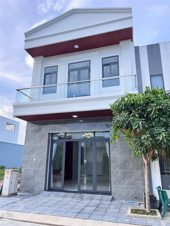 Bán nhà mặt tiền đường d3 khu hưng việt phường tam long tp. hcm (phường long tâm tp bà rịa)