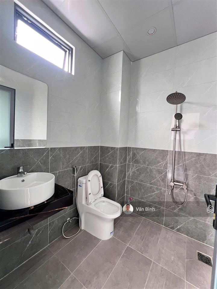 Bán nhà 1 trệt 1 lầu 4,5 tỷ phường long tâm tp bà rịa (phường tam long tp hcm) mới xây 100%