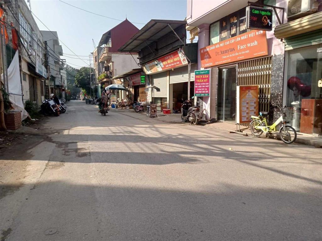 Chính chủ bán lô góc 52m2 thổ cư đường ô tô 7 chỗ đỗ cửa tại vân côn  0987 834 ***