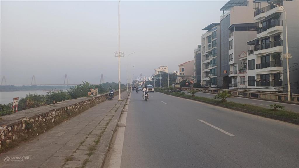 Bán nhà mặt phố an dương vương trong đê, 120m2 mặt tiền 6m giá 35 tỷ