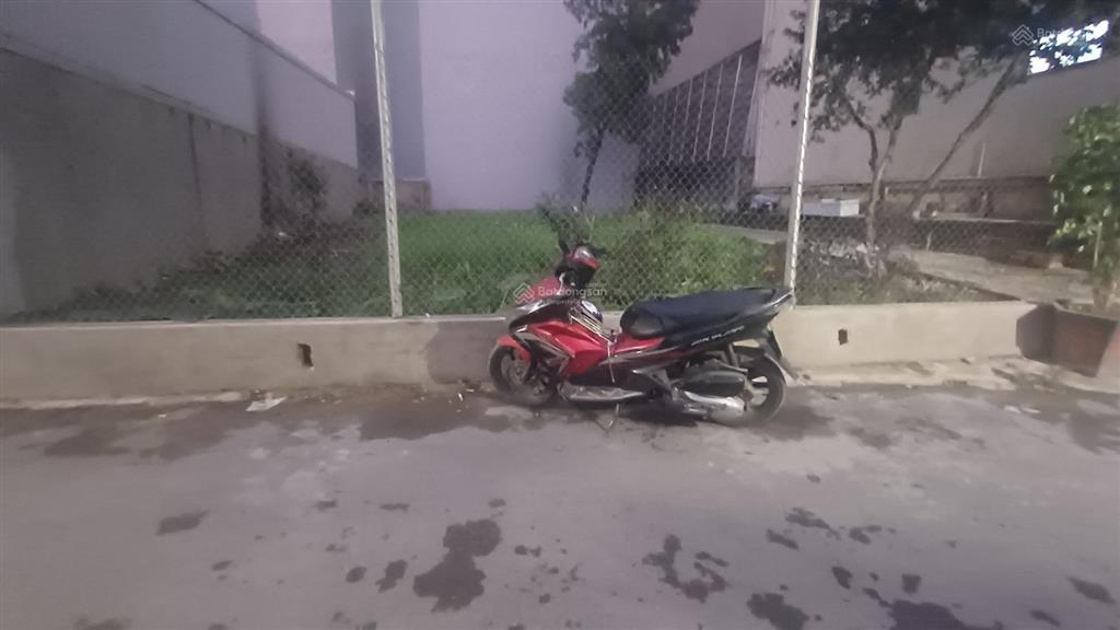Bán đất phố an dương vương, tây hồ đường ô tô 150m mặt tiền 7m giá 23.5 tỷ