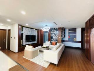 Can hộ vip chung cư thái hà 43 phạm văn đồng 70m tầng cao giá 6.1 tỷ