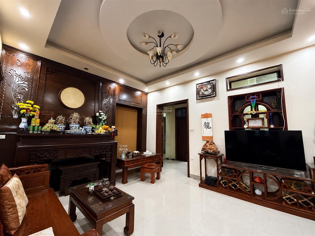 Bán biệt thự sân vườn phú thượng 210m2, mặt tiền 11m lô góc giá nhỉnh 39 tỷ