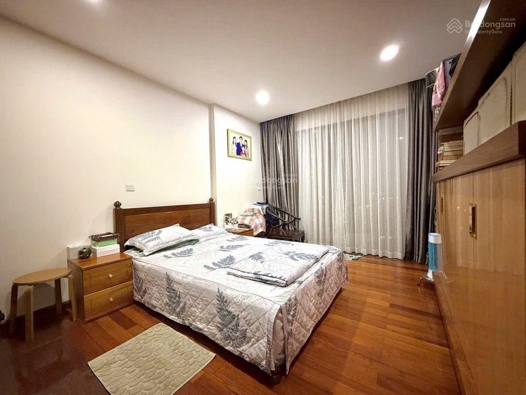 Can hộ vip chung cư thái hà 43 phạm văn đồng 70m2, tầng cao, giá 5.5 tỷ