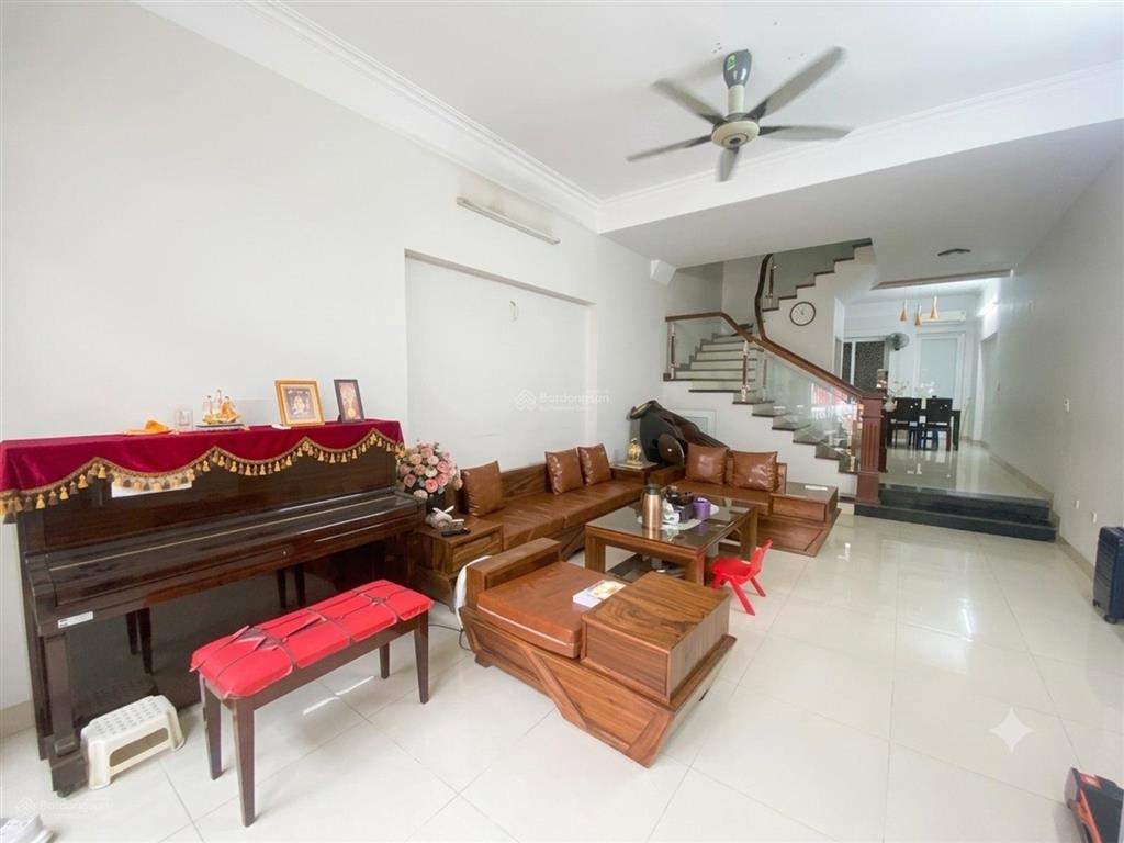 Giá cực tốt 5 tầng 70m khu phân lô nghĩa đô nhà 2 mặt tiền trước sau đường ô tô tránh giá hơn 20 tỷ