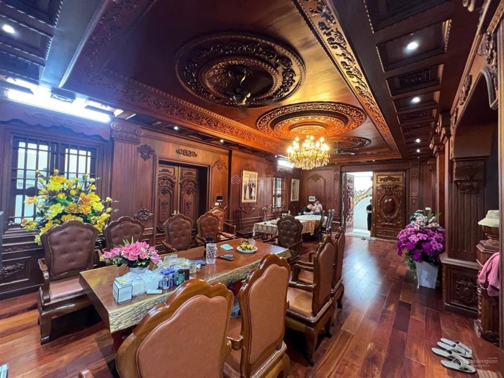 Biệt thự siêu vip phố lạc long quân tây hồ 140m mặt tiền 9m giá hơn 60 tỷ