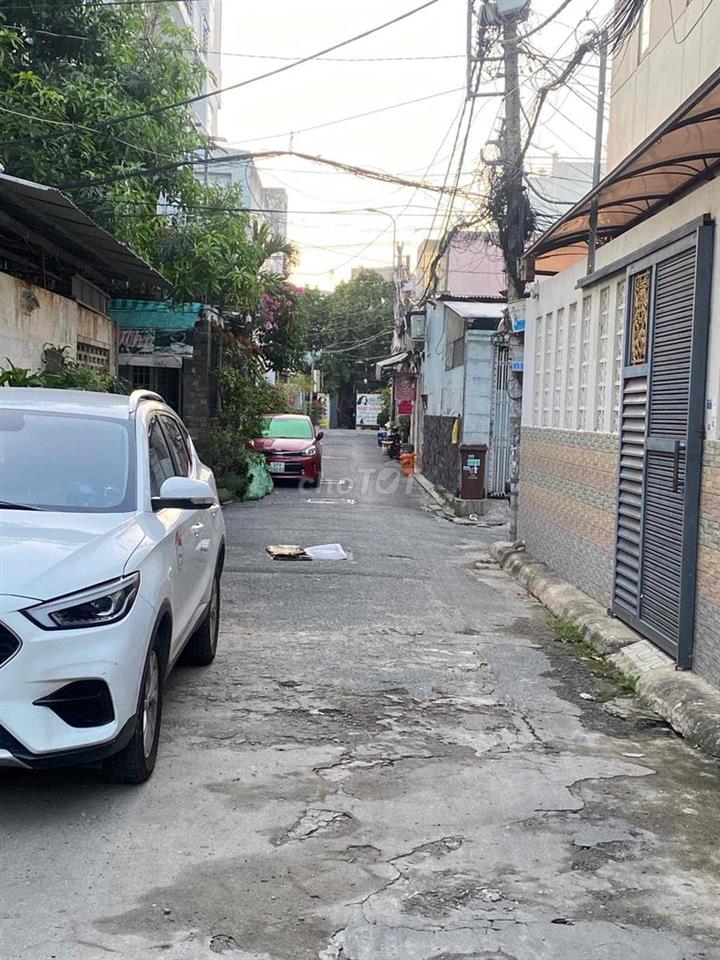 Bán Nhanh Căn nhà Cấp 4  1/ trường chinh Đường bàn cờ chợ lạc quang