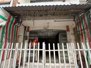 Cho Thuê Nhà 1 Trệt 1 lầu Ngay Chợ ,Siêu thị co.op mart phan văn hớn