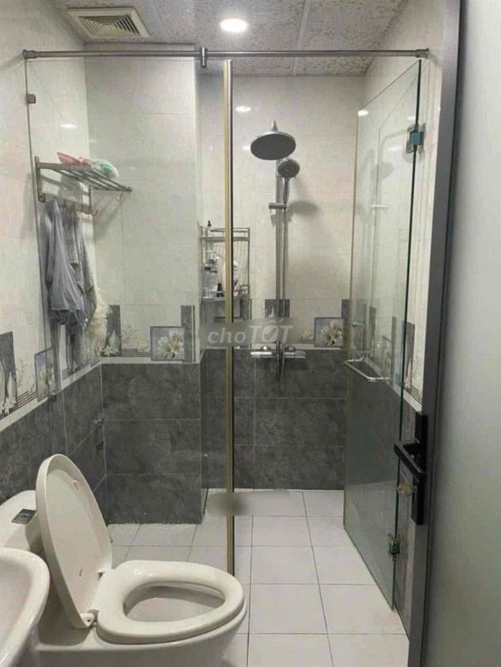 Cho thuê nhà 3 Tầng 4 phòng ngủ đường thông TTN2 , TTN1, TTN8