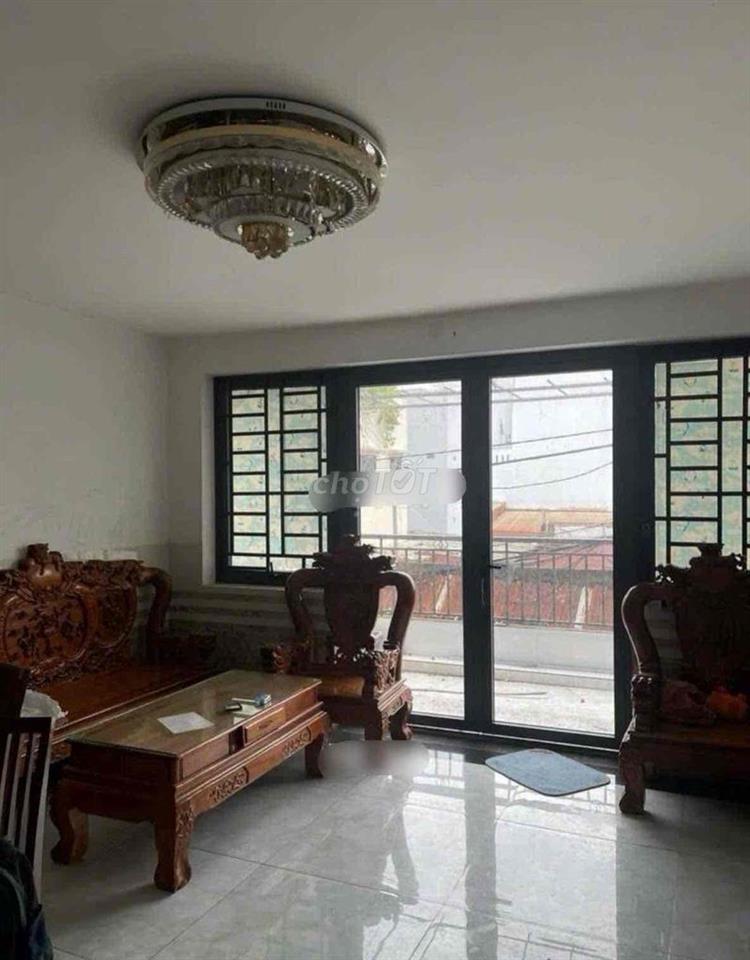 Cho thuê nhà 3 Tầng 4 phòng ngủ đường thông TTN2 , TTN1, TTN8
