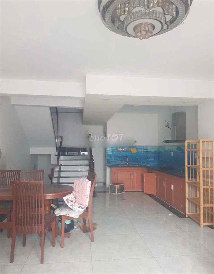 Cho thuê nhà 3 Tầng 4 phòng ngủ đường thông TTN2 , TTN1, TTN8