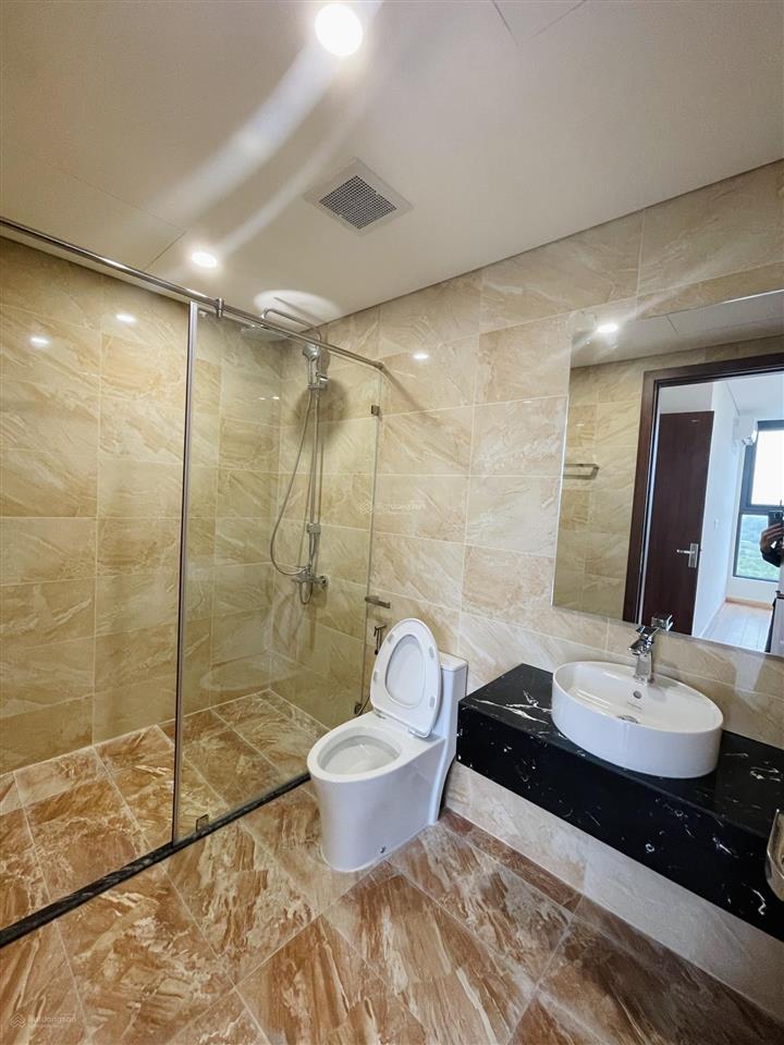 Chính chủ tôi bán căn 2pn 2wc, 3,15 tỷ, view thoáng vĩnh viễn và rất đẹp. ưu tiên người mua ở thực