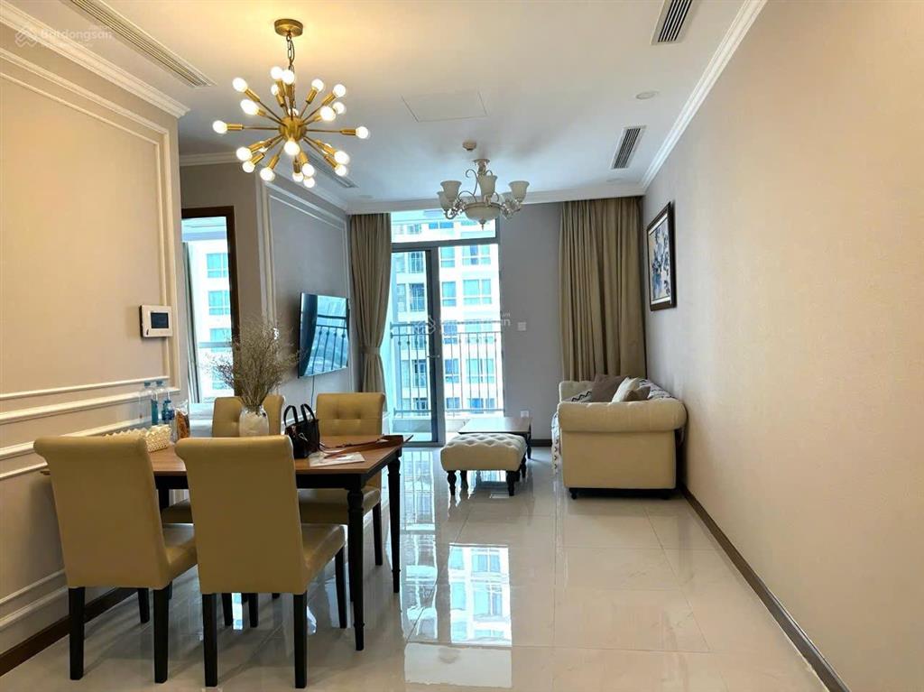 Vinhomes central park 57m2 bàn giao full nội thất có nguồn thu sẵn 20tr/tháng giá chỉ 5,950 tỷ