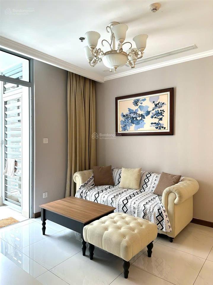 Vinhomes central park 57m2 bàn giao full nội thất có nguồn thu sẵn 20tr/tháng giá chỉ 5,950 tỷ