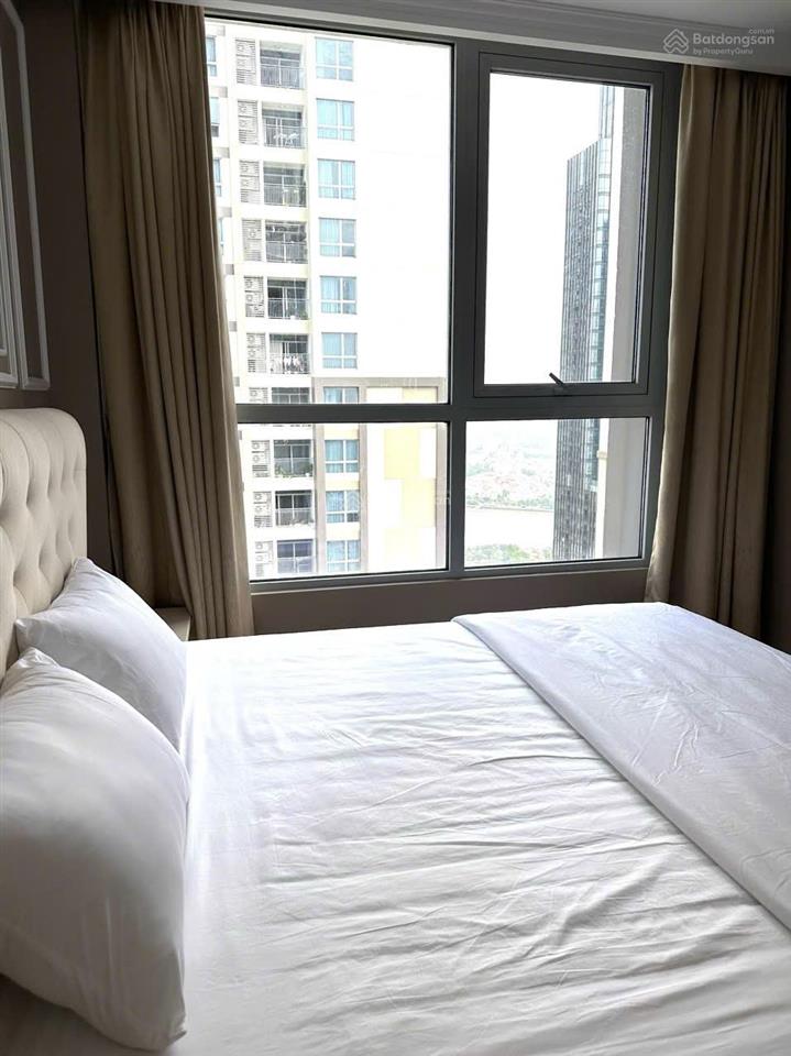 Vinhomes central park 57m2 bàn giao full nội thất có nguồn thu sẵn 20tr/tháng giá chỉ 5,950 tỷ