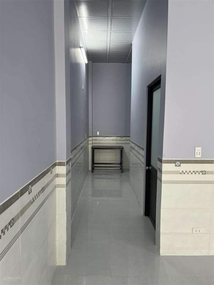 Cho thuê mặt bằng tại kp4b, nguyễn thái học, 5 triệu, 110m2, đẹp, nhiều tiện ích