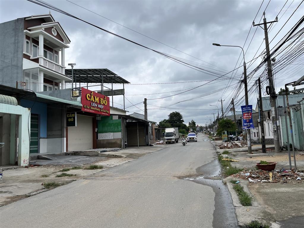 Cho thuê mặt bằng tại kp4b, nguyễn thái học, 5 triệu, 110m2, đẹp, nhiều tiện ích