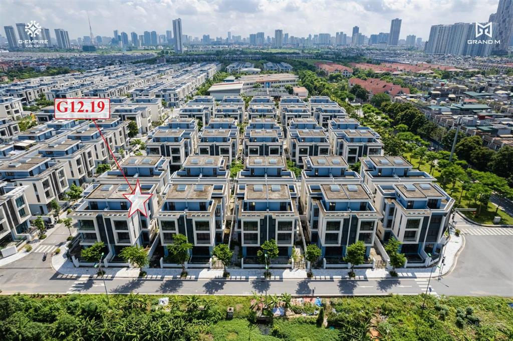 Bán nhà biệt thự 3 tầng tại kđtm dương nội, 41 tỷ, 180m2, giá tốt