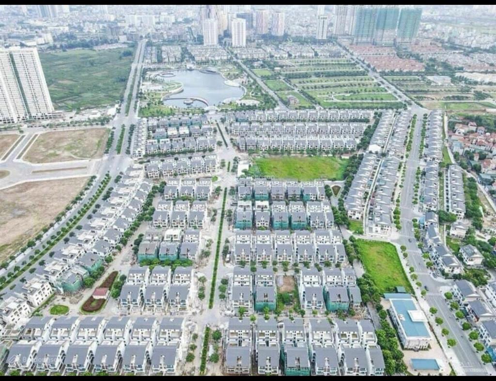 Biệt thự dương nội  tập đoàn nam cường giá chỉ 175tr/m. vị trí gần hồ công viên, siêu thị.
