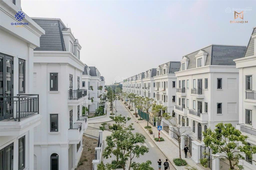 Biệt thự solasta mansion dương nội  hà đông, giá chỉ từ 155tr/m2 (~26 tỷ) cho 20 căn đầu tiên.