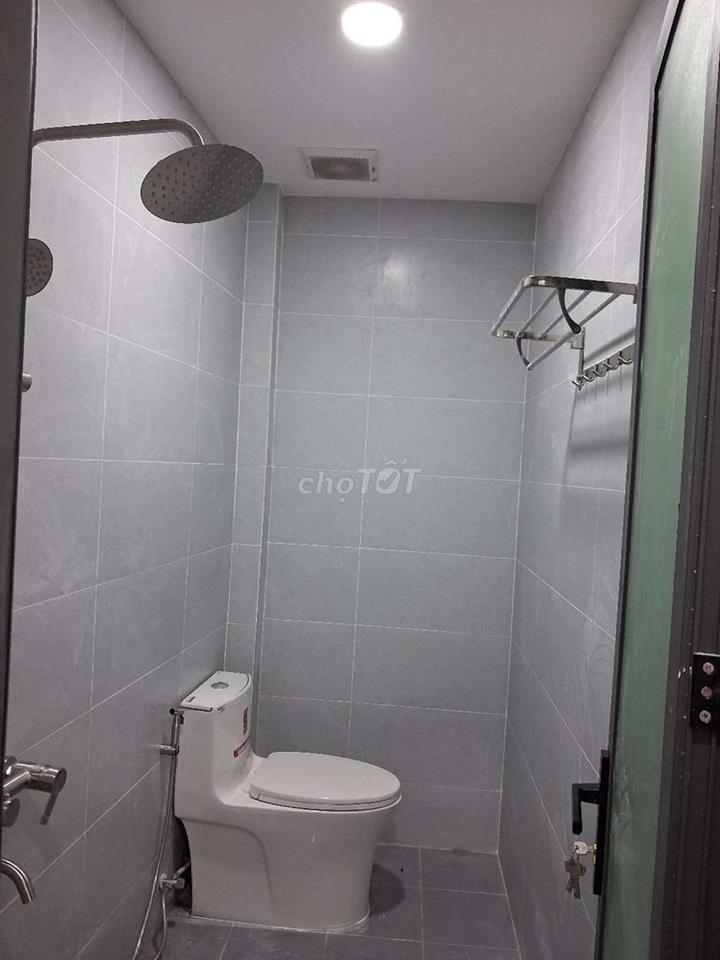nhà  mới xây dựng chưa qua xử dụng 