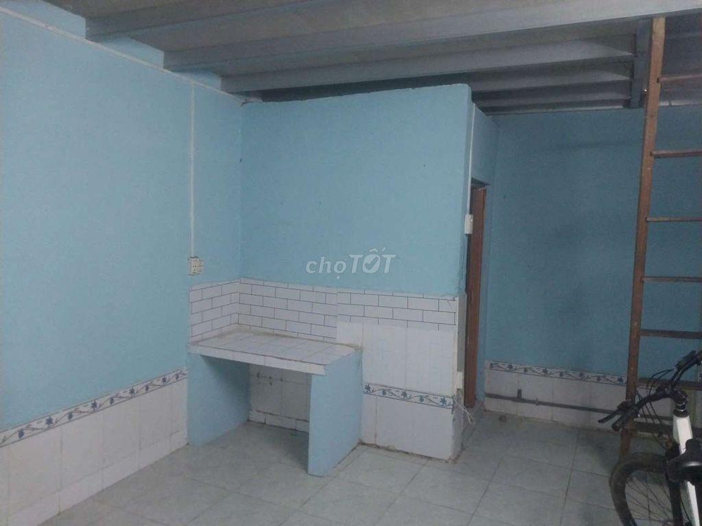 Cho thuê nhà nhỏ một trệt một lầu ban công 