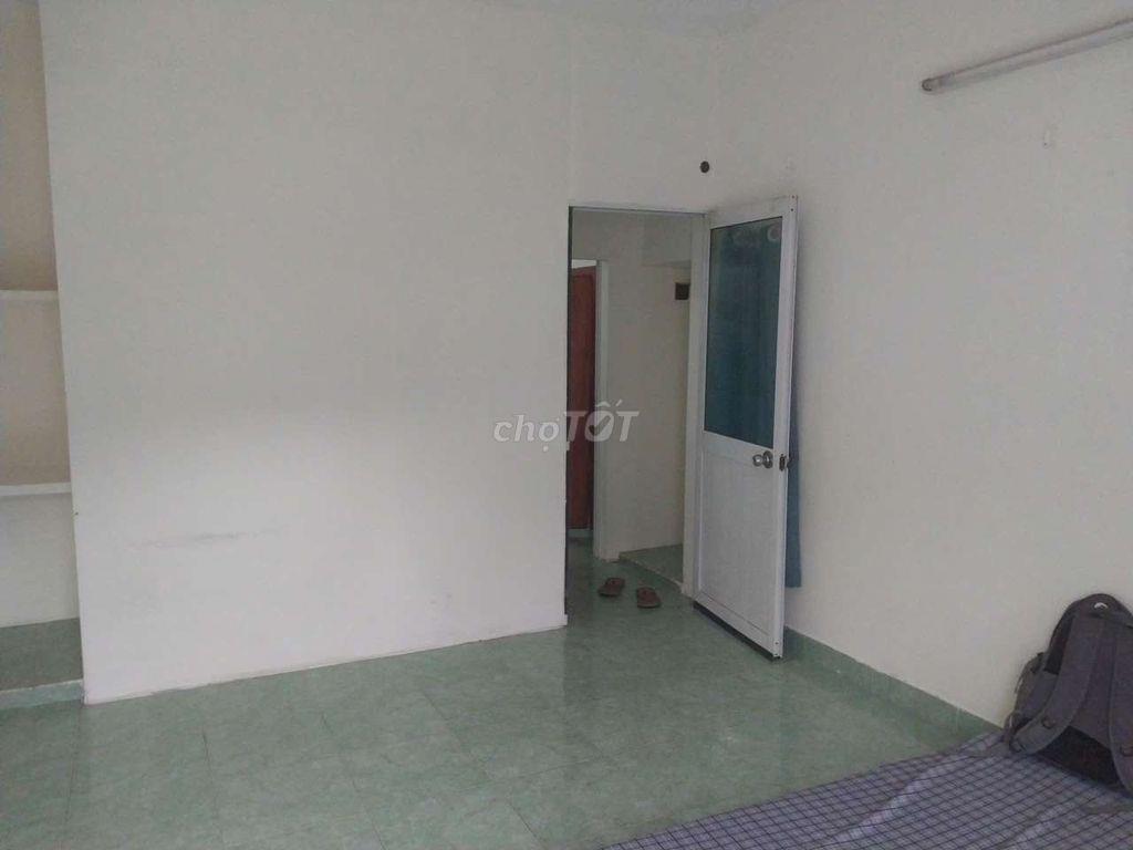 Cho thuê nhà nguyên căn một lầu 2 phòng ngủ