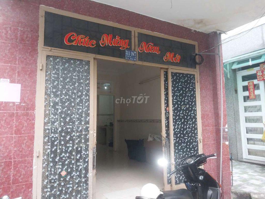 Cho thuê nhà nguyên căn một lầu 2 phòng ngủ