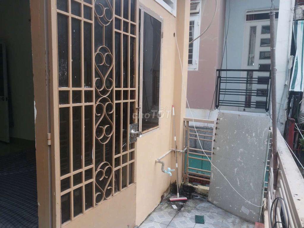 Cho thuê nhà nguyên căn một lầu 2 phòng ngủ