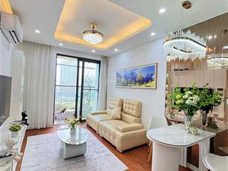 Bán gấp căn 2 ngủ đẹp, tầng 12 chung cư five star kim giang, bc đông nam,  xem nhà 0913 583 ***