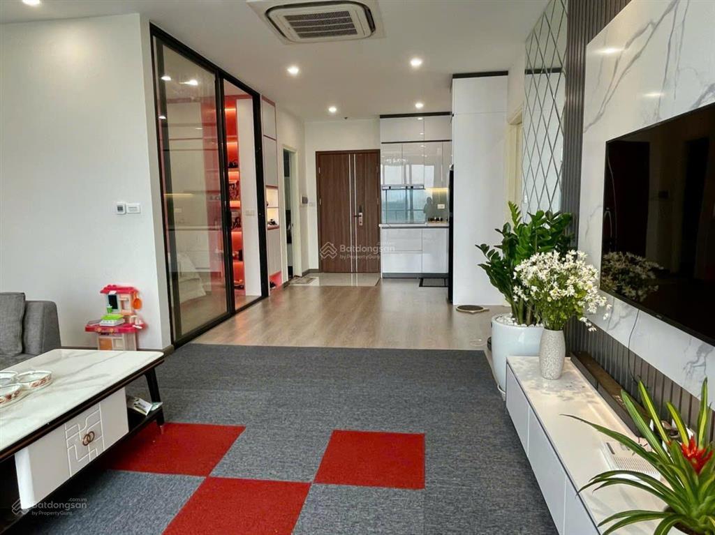 Hot! cho thuê căn hộ đẹp nhất tòa hei tower ngụy như kon tum, nội thất đẹp như ảnh, vị trí vip