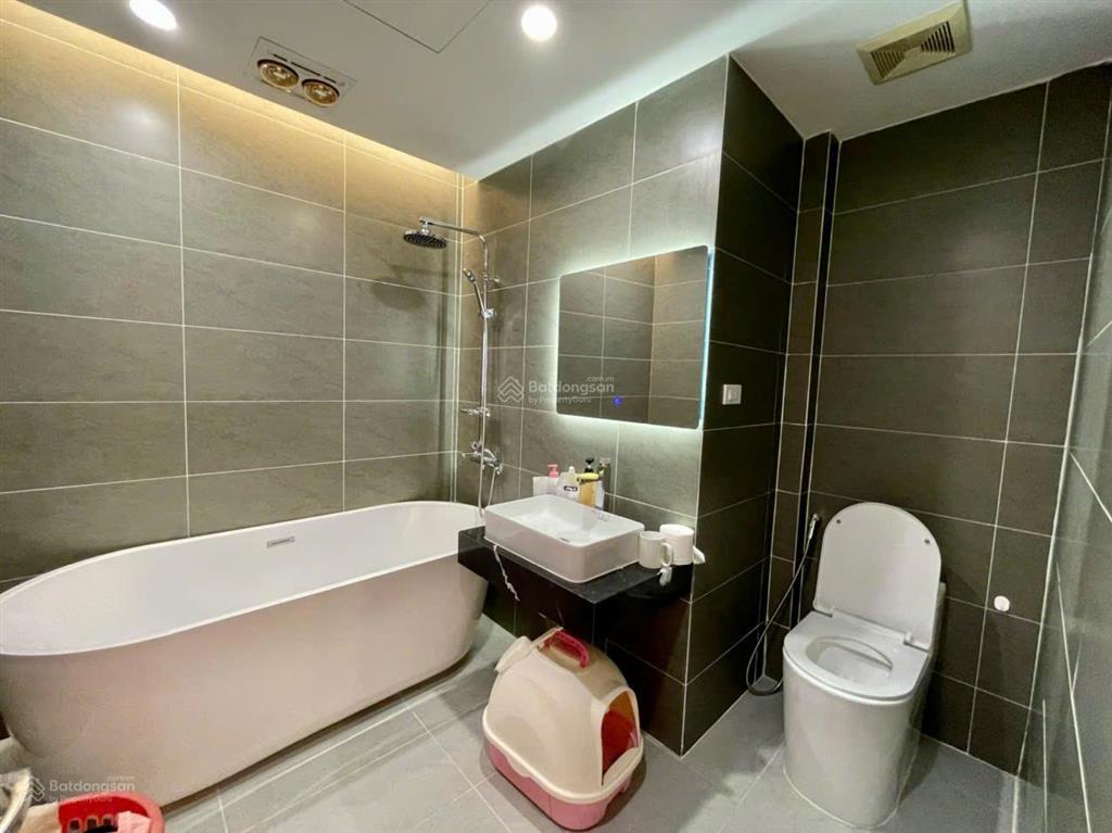 Hot! cho thuê căn hộ đẹp nhất tòa hei tower ngụy như kon tum, nội thất đẹp như ảnh, vị trí vip