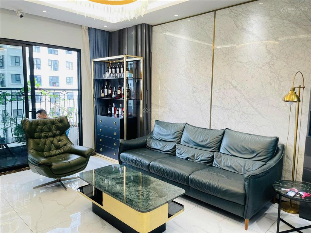 Chính chủ bán gấp căn góc 3pn gold season, full nội thất mới siêu xịn, chủ nhà đang ở, rẻ nhất tòa