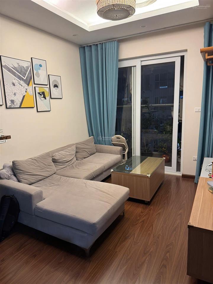 Cho thuê căn hộ 90 nguyễn tuân, 12 triệu, 73m2, view đẹp, nt đẹp, hướng mát, ở ngay, chủ dễ tính