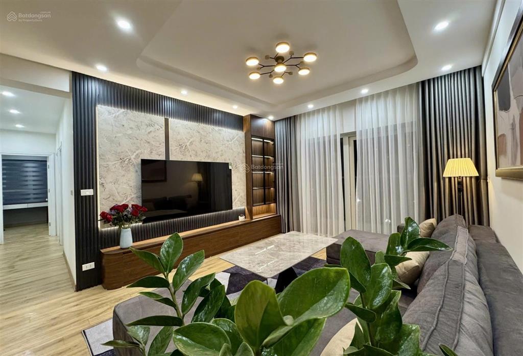 Cần bán căn 2 ngủ, tầng 15, cc thống nhất, bc đông nam, có slot ô tô, giá bán gấp trong tháng