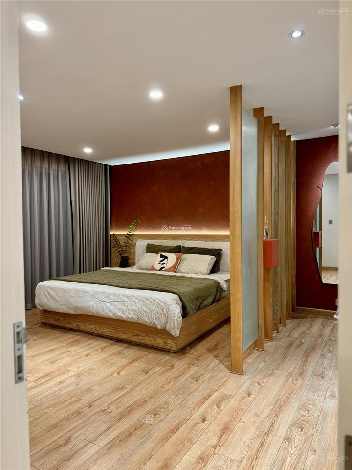 Giá nào chủ cũng bán! căn 3 ngủ thanh xuân complex, nội thất đẹp, có slot ô tô, sổ đỏ sẵn