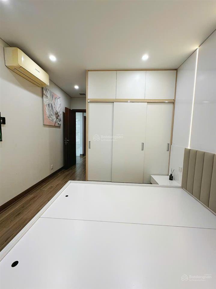 Bán gấp căn góc đông nam, 3 ngủ tòa c, star tower 283 khương trung, full đồ đẹp như ảnh, tầng đẹp