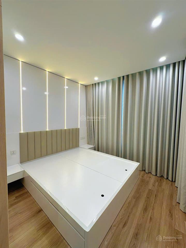 Bán gấp căn góc đông nam, 3 ngủ tòa c, star tower 283 khương trung, full đồ đẹp như ảnh, tầng đẹp