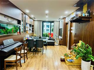 Bán gấp căn góc đông nam, 3 ngủ tòa c, star tower 283 khương trung, full đồ đẹp như ảnh, tầng đẹp
