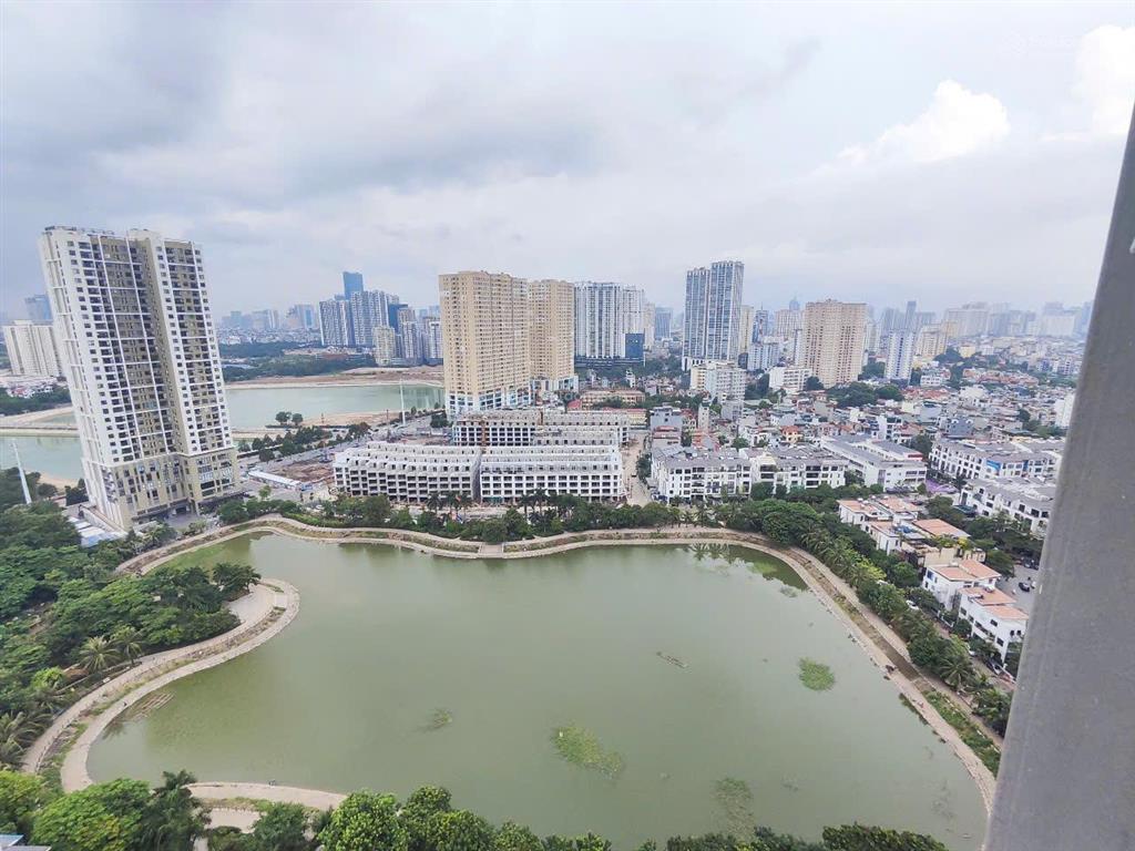 Bán căn hộ chung cư tại trung tâm thương mại tsq, 5 tỷ vnd, 76m2 view hồ triệu đô, giá rẻ, sổ đỏ
