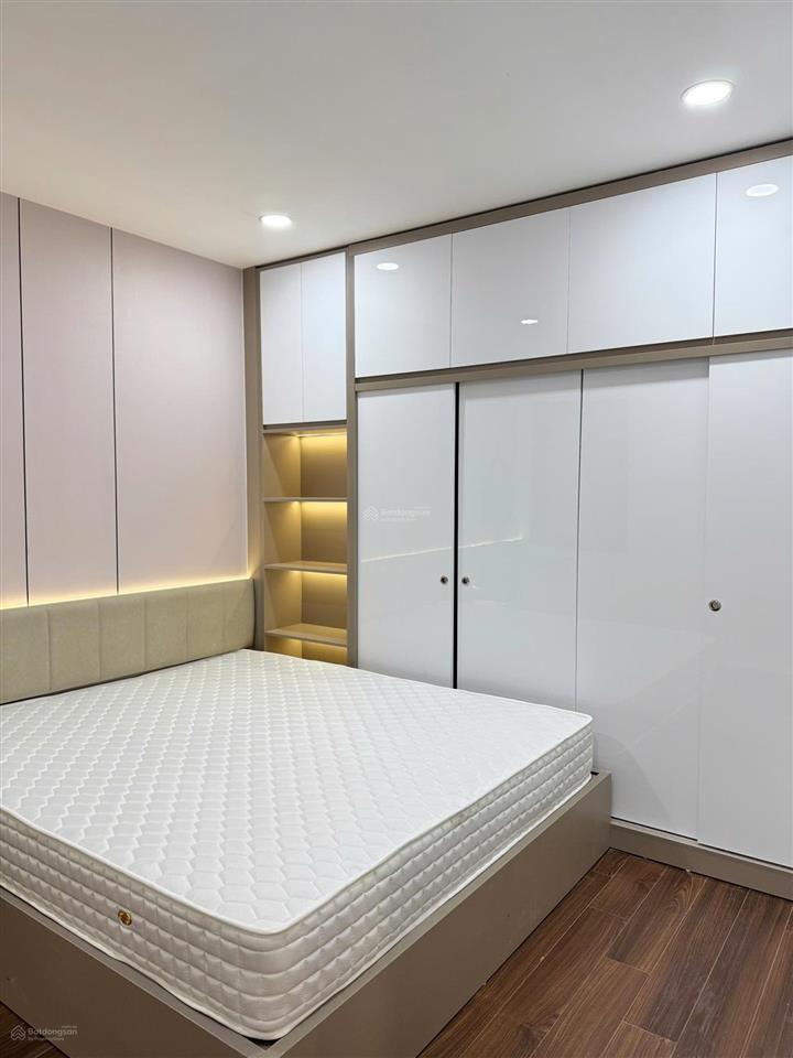 Chính chủ bán căn hộ 404 g1 chung cư five star kim giang  hướng nam mát, nt full, hướng nam mát