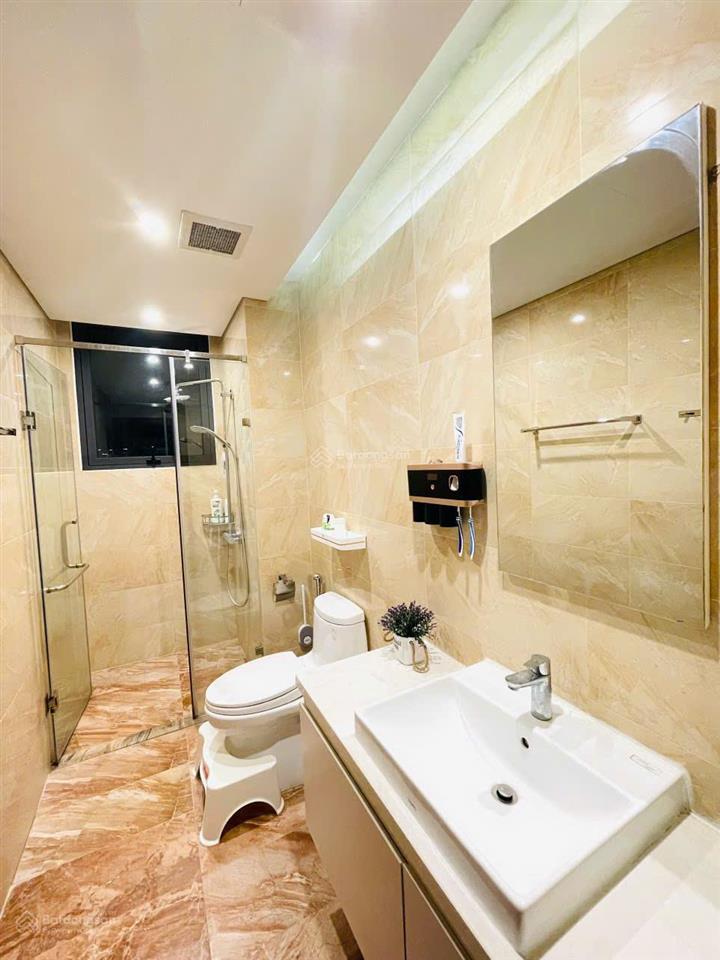 Siêu rẻ! cơ hội có 102 để sở hữu căn hộ 2n2vs 70m2 đông nam, cc riverside garden, giá chỉ 5 tỷ