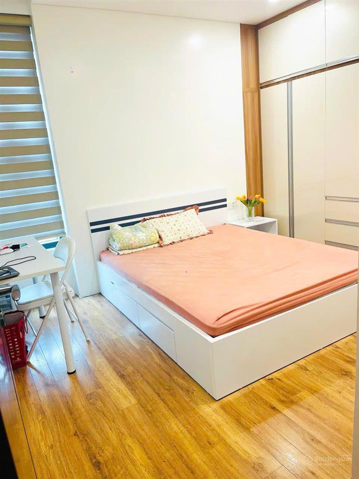 Siêu rẻ! cơ hội có 102 để sở hữu căn hộ 2n2vs 70m2 đông nam, cc riverside garden, giá chỉ 5 tỷ