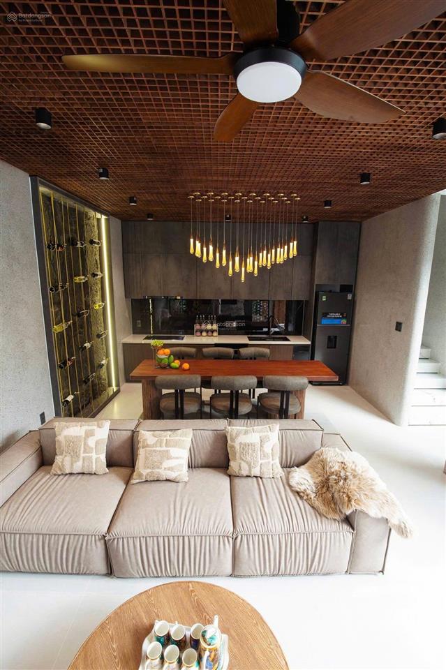 Bán villa 3 tầng 2 mặt kiệt đường ô tô thông khu nam việt á gần sông  đang khai thác 50tr/tháng