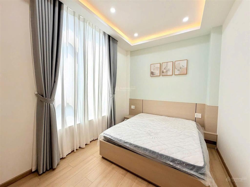Cho thuê căn liền kề xẻ khe 127m2 full nội thất đẹp giá 45 triệu/tháng  0901 423 ***