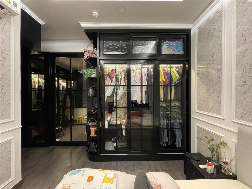 Cam kết tin thật 100% 2pn 2wc 70m2 view ngoài thoáng mát đang có hd thuê 11 triệu giá 4.85 tỷ