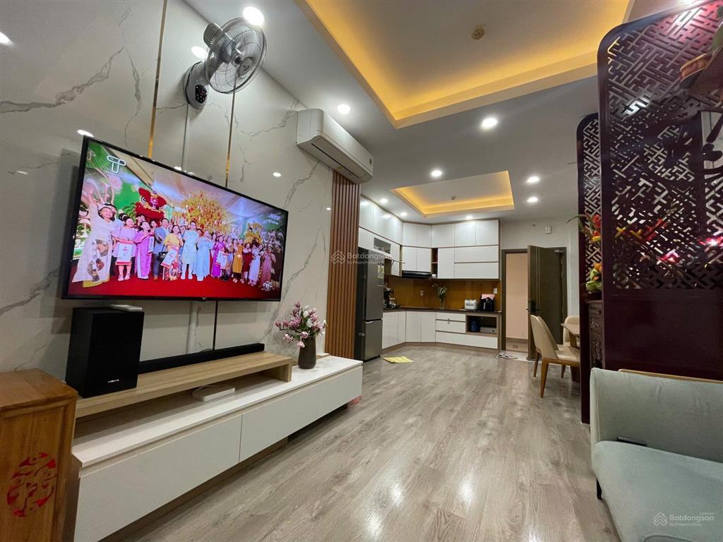 Không thể bỏ lỡ căn 2pn  2wc  76m2 full nt chỉ xách vali vào ở giá 10 triệu tốt nhất dự án